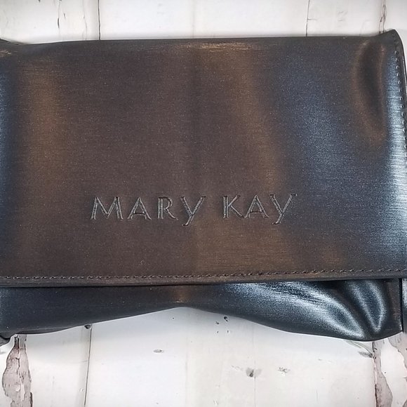Mary Kay Handbags - Vintage Mary Kay Cosmetic Clutch Bag NWOT